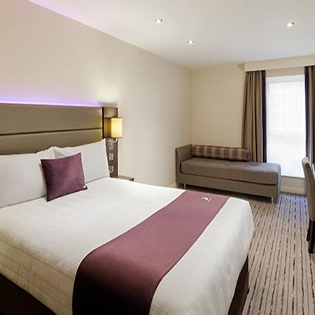 Premier Inn Liverpool Tarbock Extérieur photo